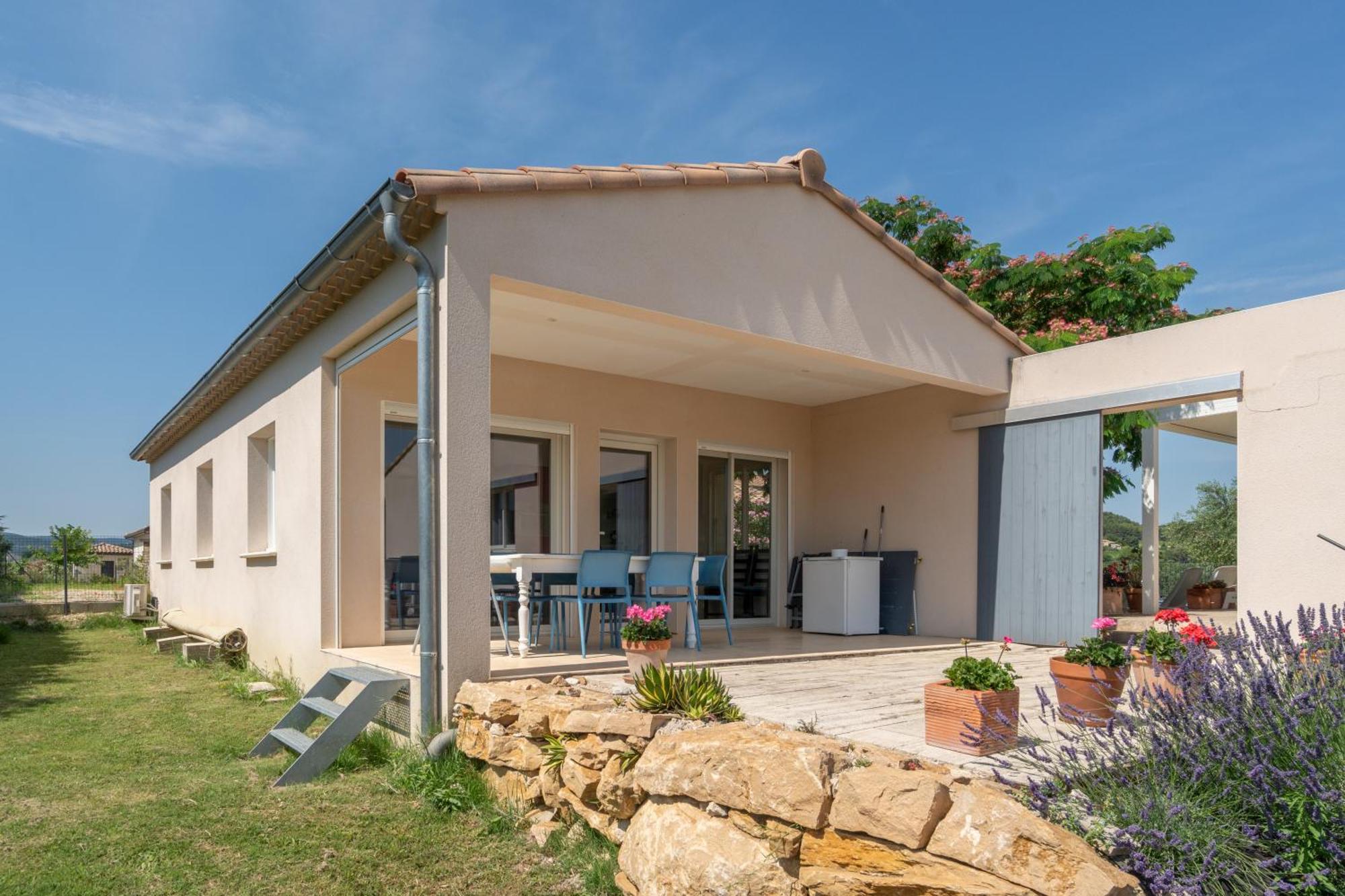 Villa Les Terrasses De Cascavelle Blauvac Esterno foto