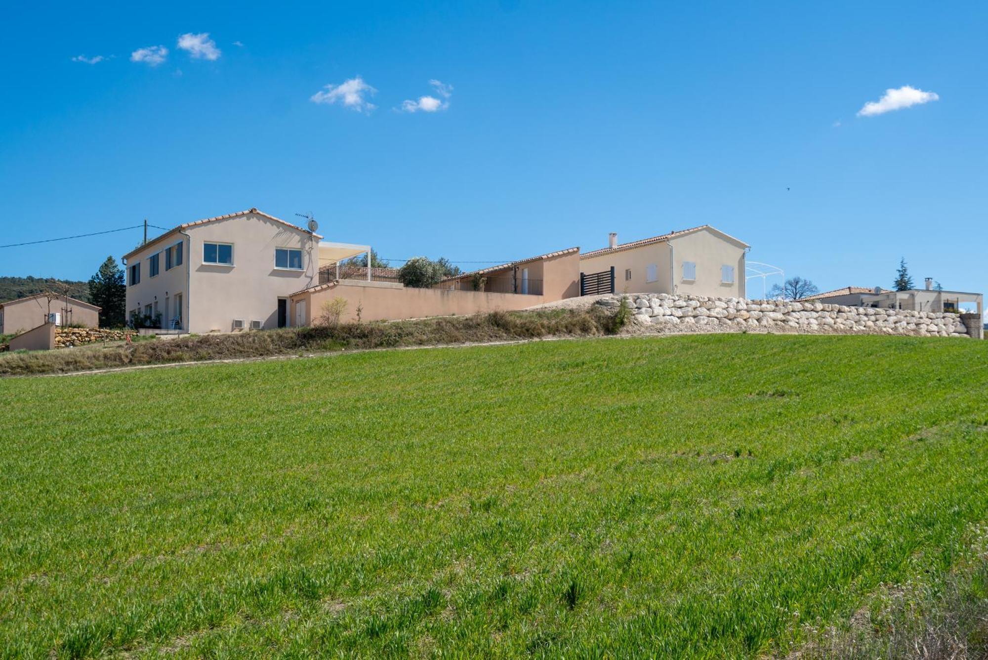Villa Les Terrasses De Cascavelle Blauvac Esterno foto