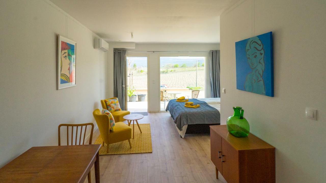 Villa Les Terrasses De Cascavelle Blauvac Esterno foto